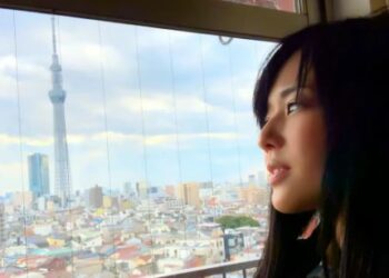 Mantan Bintang Film Dewasa, Sora Aoi Tak Mau Dibilang Pensiun