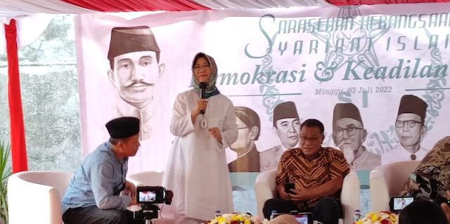 Ⓒ Hak cipta foto di atas dikembalikan sesungguhnya kepada sang pemilik foto Ⓒ Hak cipta foto di atas dikembalikan sesungguhnya kepada pemilik foto