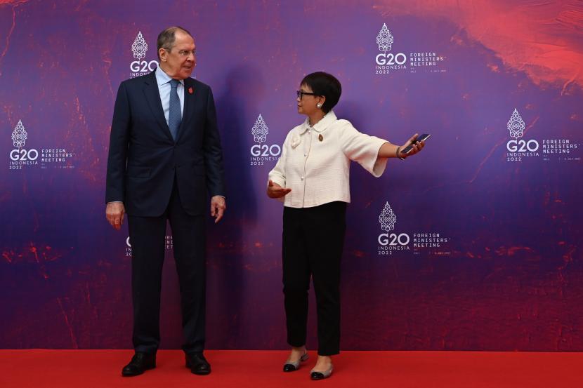 Menlu Lavrov dan Blinken Satu Ruangan di Pertemuan Menlu G20