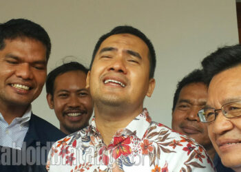 Saipul Jamil tiba-tiba datang ke sidang cerai Dewi Perssik dan Angga Wijaya. (Seno/tabloidbintang.com)