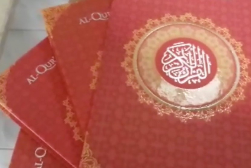 Satu Juta Eksemplar Alqur’an Dibagikan Kepada Jamaah Haji