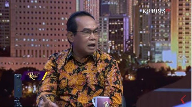Ⓒ Hak cipta foto di atas dikembalikan sesungguhnya kepada pemilik foto Ⓒ Hak cipta foto di atas dikembalikan sesungguhnya kepada pemilik foto