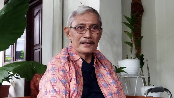 Usai Curhat Sikap Kepolisian Tangani Kasus Penembakan Irjen Ferdy Sambo, Rumah Mantan Kapolda Sumatera yang Kini Jadi Ketua RT Didatangi Petugas