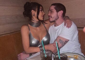 Viral, Video Kim Kardashian ajak Mandi Bareng Pete Davidson