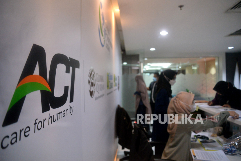 Kasus ACT, Sudirman Said: Yang Harus Diberantas Oknum, Bukan Lembaganya
