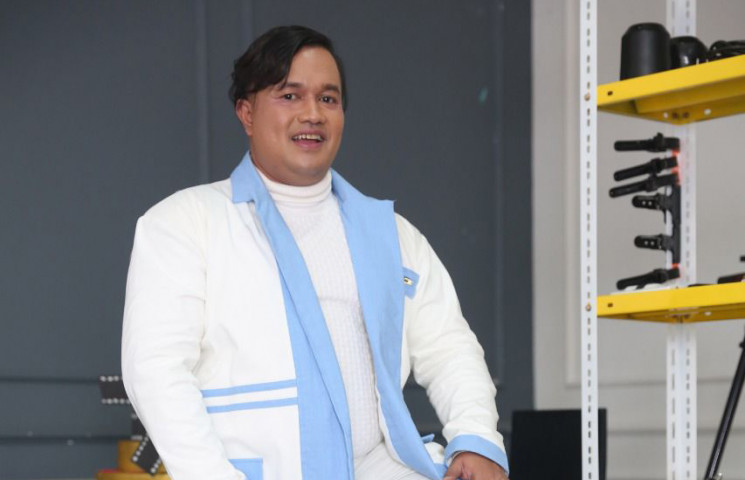 Tata Liem manajer artis