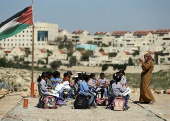 Siswa Palestina Mulai Tahun Ajaran Baru di Tengah Suasana Kesedihan