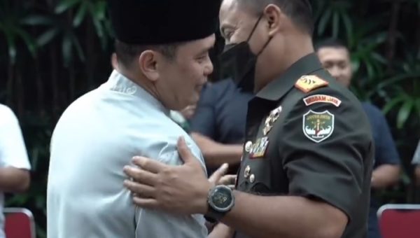 Ⓒ Hak cipta foto di atas dikembalikan sesungguhnya kepada pemilik foto Ⓒ Hak cipta foto di atas dikembalikan sesungguhnya kepada pemilik foto