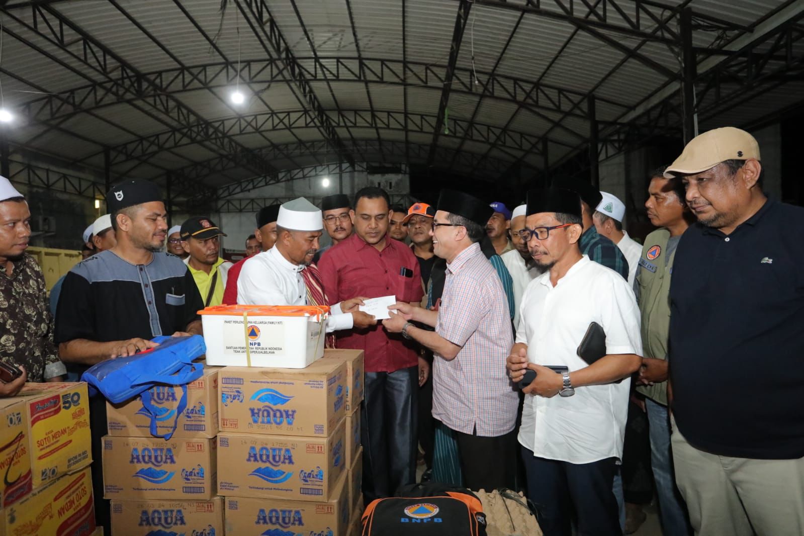Ⓒ Hak cipta foto di atas dikembalikan sesungguhnya kepada pemilik foto Ⓒ Hak cipta foto di atas dikembalikan sesungguhnya kepada pemilik foto