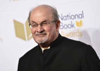 Bill Maher Peringatkan Bahaya Perdebatan Islam Pascakasus Salman Rushdie