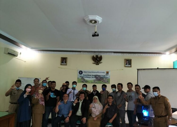 Dospulkam Ipb Kenalkan Cara Membuat Aquascape Di Cirebon