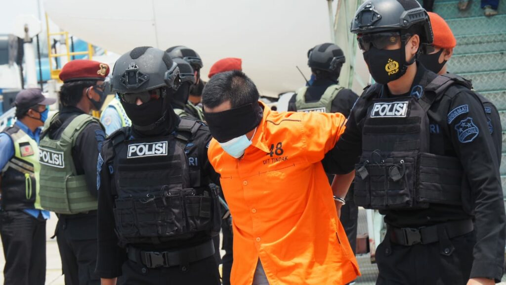 Ⓒ Hak cipta foto di atas dikembalikan sesungguhnya kepada pemilik foto