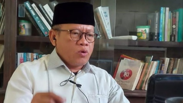 Ⓒ Hak cipta foto di atas dikembalikan sesungguhnya kepada pemilik foto Ⓒ Hak cipta foto di atas dikembalikan sesungguhnya kepada pemilik foto