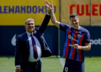 Lewandowski Akui Tantangan Besar di Barcelona