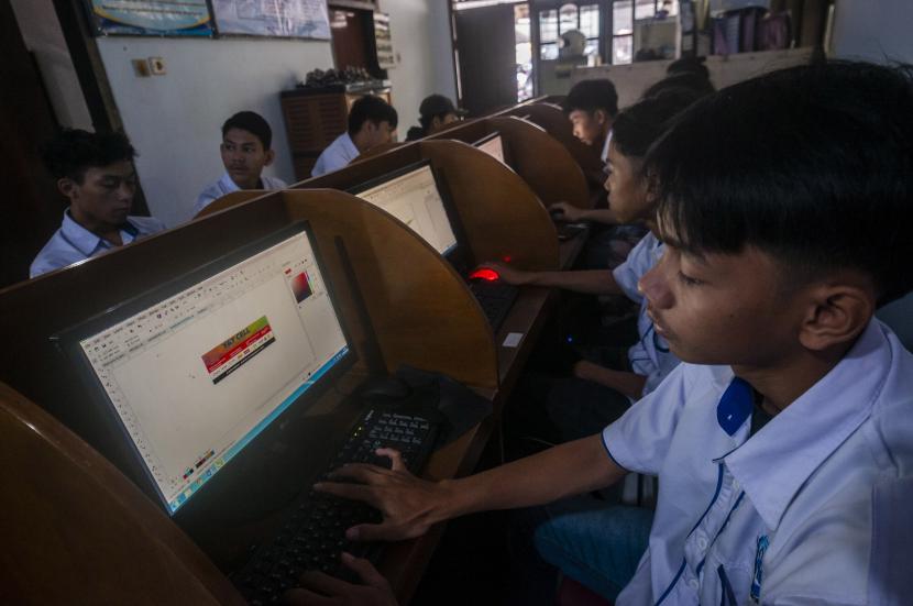 Pendidikan Indonesia Pulih dan Bangkit Lebih Kuat dengan Dukungan Teknologi