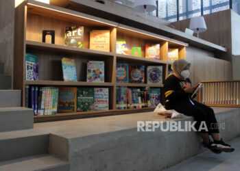 Perpustakaan Dalam Aspek Pendidikan Dan Pengajaran Pada Perguruan Tinggi