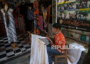 Pertamina Berdayakan Masyarakat Angkat Budaya Lokal DIY Lewat Batik