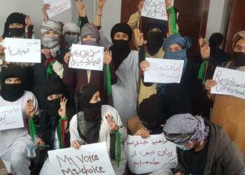 Setahun Taliban Berkuasa: Raibnya Perempuan Dari Ruang Publik  