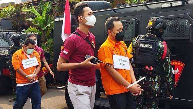 Ⓒ Hak cipta foto di atas dikembalikan sesungguhnya kepada pemilik foto Ⓒ Hak cipta foto di atas dikembalikan sesungguhnya kepada pemilik foto