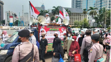 Ⓒ Hak cipta foto di atas dikembalikan sesungguhnya kepada pemilik foto Ⓒ Hak cipta foto di atas dikembalikan sesungguhnya kepada pemilik foto