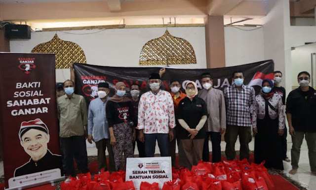 Relawan Ganjar Bagi Sembako di Masjid Tak Dianggap SARA, Laode Basir: Kalau Temanya Anies Jadi SARA