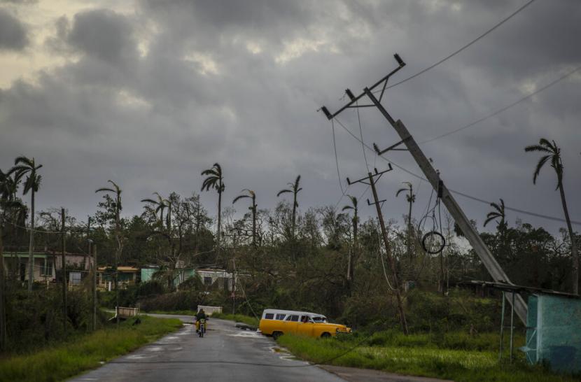 Kuba Kehilangan Jaringan Listrik Akibat Badai Ian