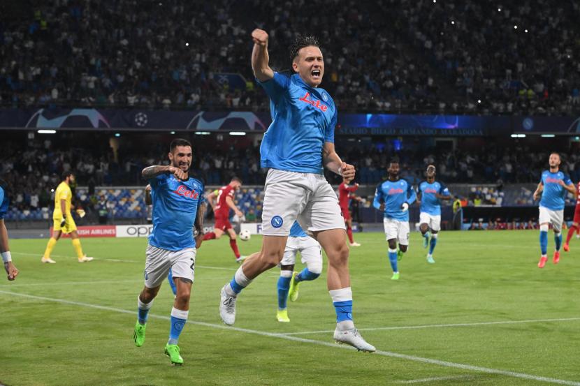 Liga Champions, Napoli Hajar Liverpool 4-1