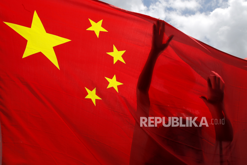 Mantan Menteri Kehakiman China Divonis Hukuman Mati