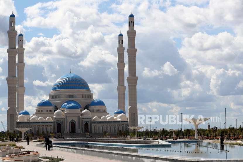 Presiden Kazakhstan dan Imam Besar Al Azhar Tinjau Kerja Sama Promosi Islam
