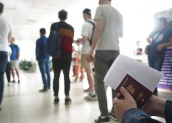 Warga Rusia Yang Gabung Dengan Pasukan Cadangan Tidak Diberikan Paspor
