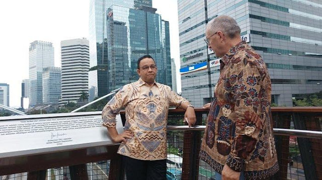 Ⓒ Hak cipta foto di atas dikembalikan sesungguhnya kepada sang pemilik foto Ⓒ Hak cipta foto di atas dikembalikan sesungguhnya kepada pemilik foto