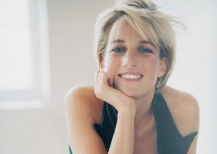 Putri Diana (Instagram)