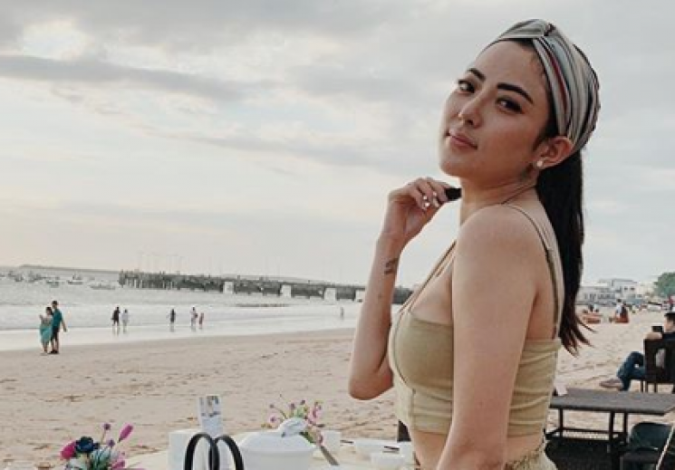 Ⓒ Hak cipta foto di atas dikembalikan sesungguhnya kepada sang pemilik foto Ⓒ Hak cipta foto di atas dikembalikan sesungguhnya kepada pemilik foto