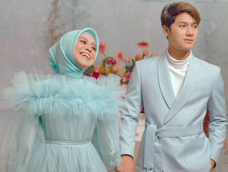 Ⓒ Hak cipta foto di atas dikembalikan sesungguhnya kepada sang pemilik foto Ⓒ Hak cipta foto di atas dikembalikan sesungguhnya kepada pemilik foto