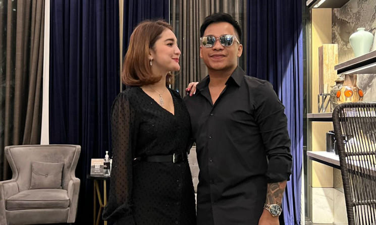 Umi Kalsum baru kembali ke Tanah Air setelah menunaikan ibadah umroh. (Istimewa)