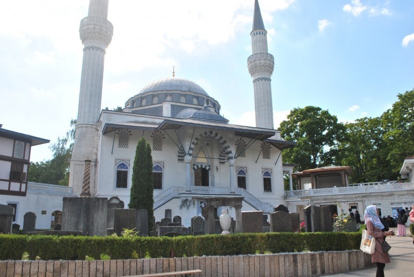 Sehitlick Mosque, salah satu masjid  Turki di Berlin, Jerman. Enam Fakta tentang Masjid-Masjid di Jerman
