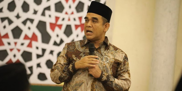 Ⓒ Hak cipta foto di atas dikembalikan sesungguhnya kepada pemilik foto Ⓒ Hak cipta foto di atas dikembalikan sesungguhnya kepada pemilik foto