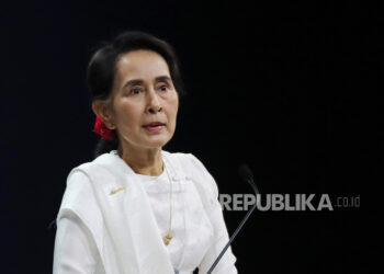 Pengadilan Myanmar yang dikuasai militer memvonis pemimpin de facto yang digulingkan, Aung San Suu Kyi, atas dua tuduhan tambahan terkait sehingga total hukuman penjara yang dihadapi selama 26 tahun