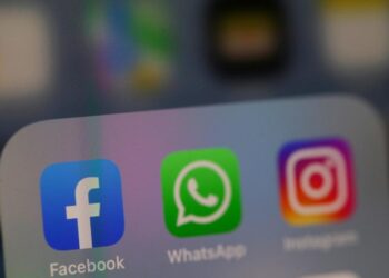 CEO Meta Mark Zuckerberg mengklaim salah satu produk Meta, aplikasi perpesanan instan, WhatsApp dinilai lebih unggul dalam hal privasi dan keamanan dibandingkan saingannya milik Apple, iMessage.