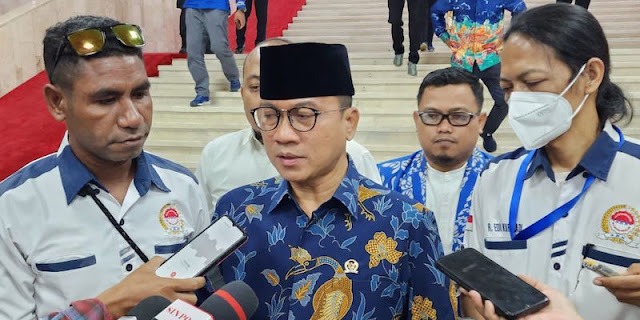 Ⓒ Hak cipta foto di atas dikembalikan sesungguhnya kepada sang pemilik foto Ⓒ Hak cipta foto di atas dikembalikan sesungguhnya kepada pemilik foto