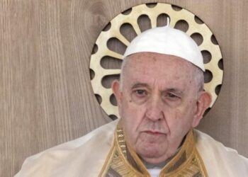 Paus Fransiskus Desak Putin Hentikan Kekerasan Di Ukraina