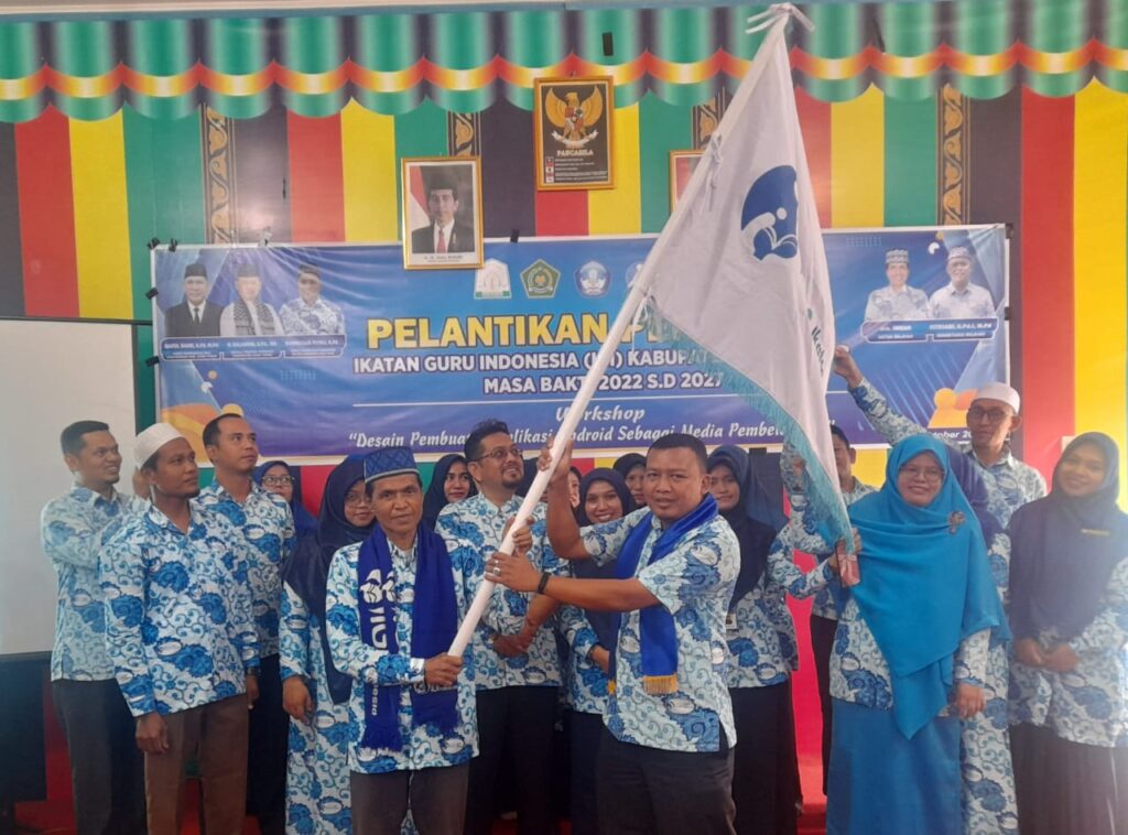 Pengurus IGI Aceh Timur Dilantik, Kadisdikbud Ajak Berkolaborasi