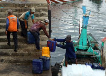 Pj Bupati Aceh Besar Surati Pertamina, Minta Kuota Bbm Nelayan Pulo Aceh Ditambah