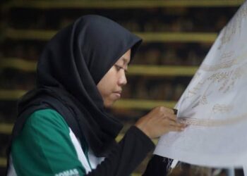 Pupuk Indonesia Dukung Mitra Binaan Batik Go Online Dan Go Global