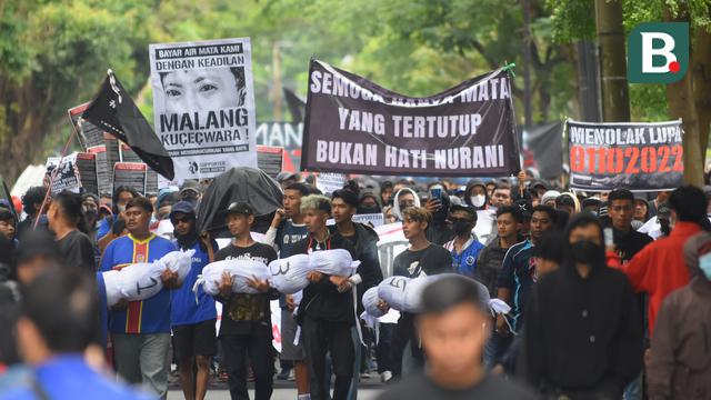 Ⓒ Hak cipta foto di atas dikembalikan sesungguhnya kepada pemilik foto Ⓒ Hak cipta foto di atas dikembalikan sesungguhnya kepada pemilik foto