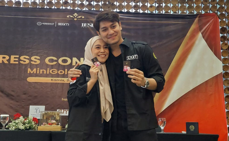 Ⓒ Hak cipta foto di atas dikembalikan sesungguhnya kepada sang pemilik foto Ⓒ Hak cipta foto di atas dikembalikan sesungguhnya kepada pemilik foto