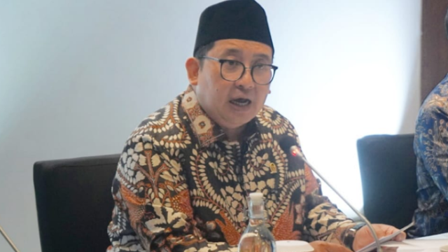Ⓒ Hak cipta foto di atas dikembalikan sesungguhnya kepada pemilik foto Ⓒ Hak cipta foto di atas dikembalikan sesungguhnya kepada pemilik foto