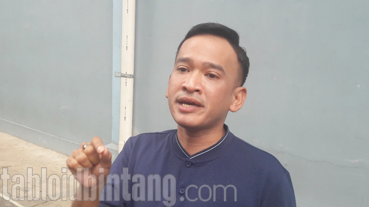 Ⓒ Hak cipta foto di atas dikembalikan sesungguhnya kepada sang pemilik foto Ⓒ Hak cipta foto di atas dikembalikan sesungguhnya kepada pemilik foto