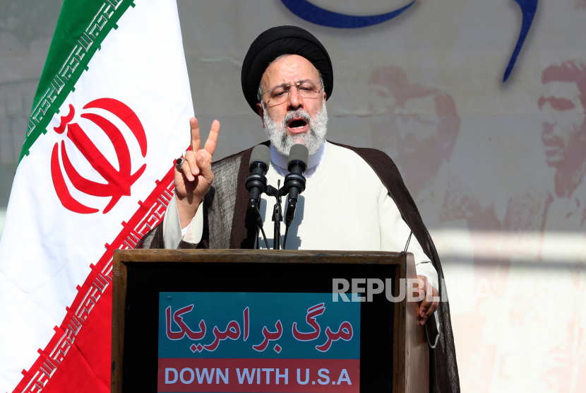 Presiden Iran Ebrahim Raisi, kecam intervensi Amerika Serikat terhadap negaranya.