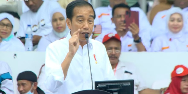 Acara Relawan Jokowi di GBK Disebut Bukti Istana Takut Anies Baswedan, Relawan: Sebaiknya Uangnya Diberikan ke Cianjur